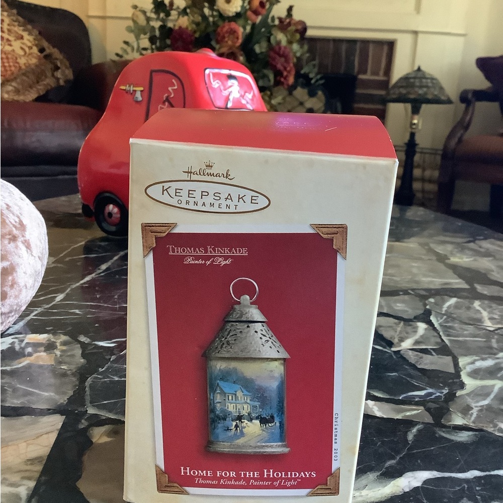 Hallmark Thomas kinkade home for the holidays lantern ornament